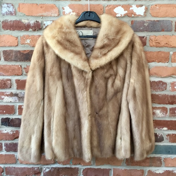 Vintage Famous Barr Fur Salon Fur Coat 